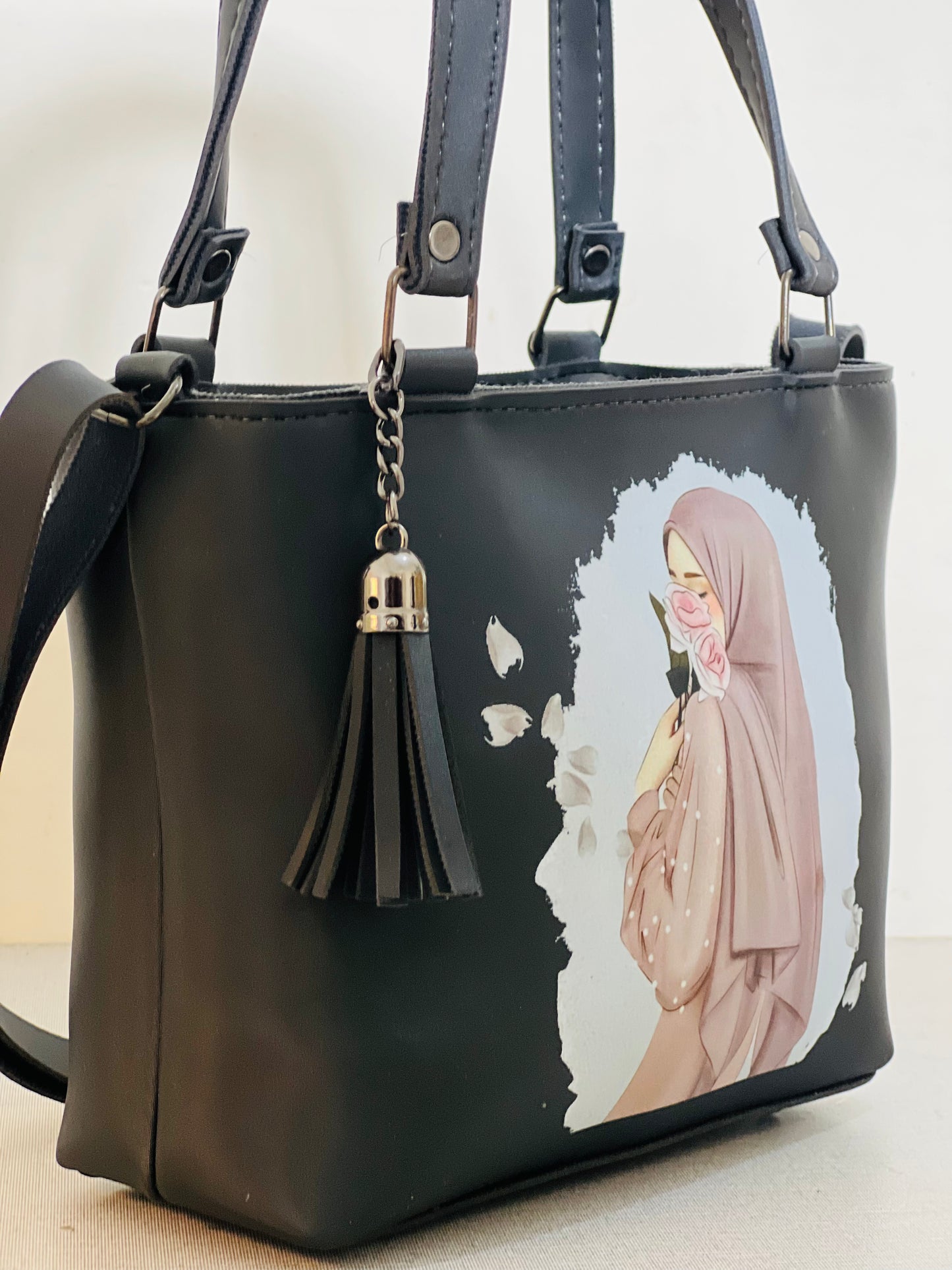 Mini Hijab Girl Bag Black – Stylish Modest Fashion Tote