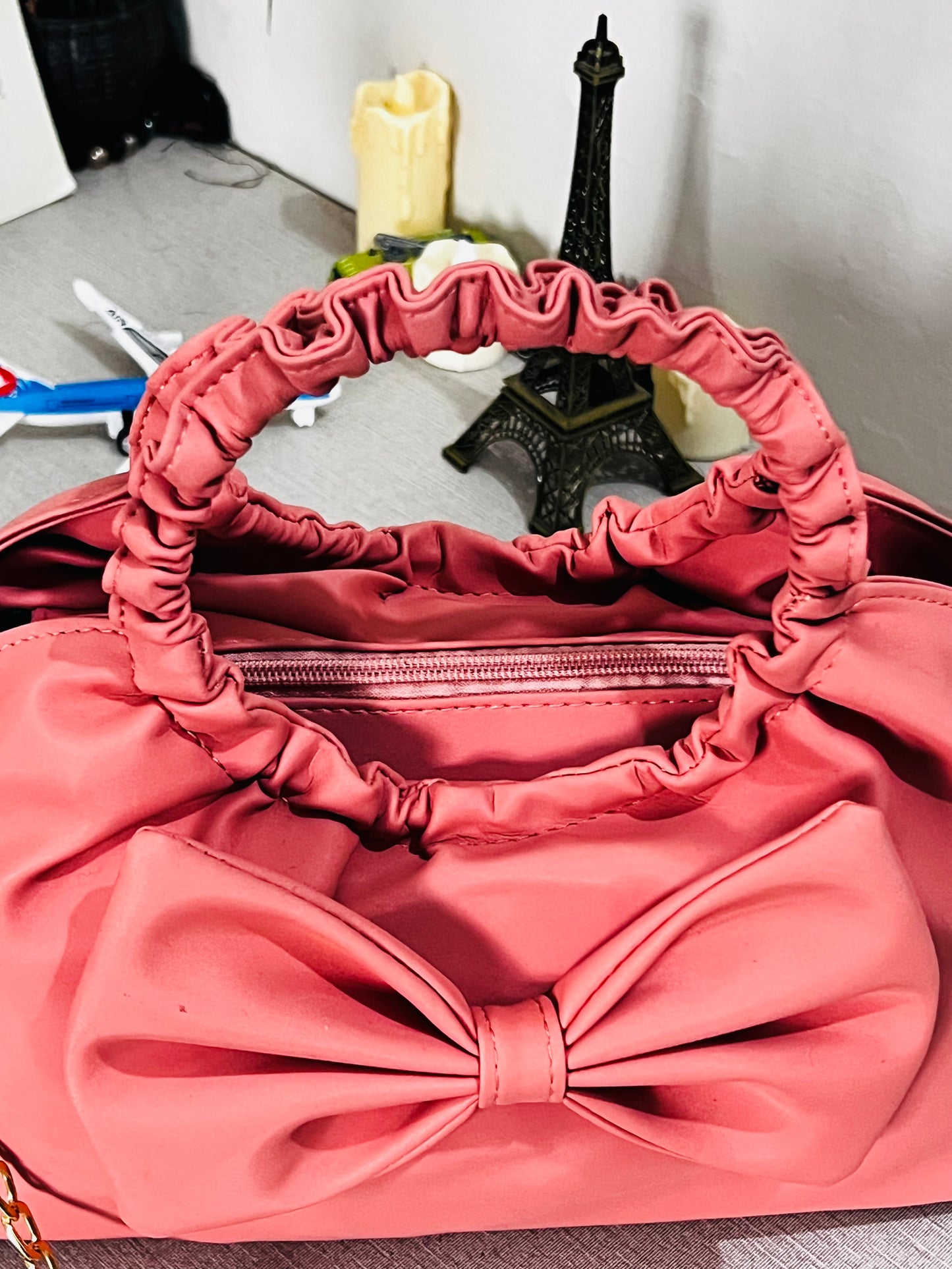 Twisted Bow Bag – Pink